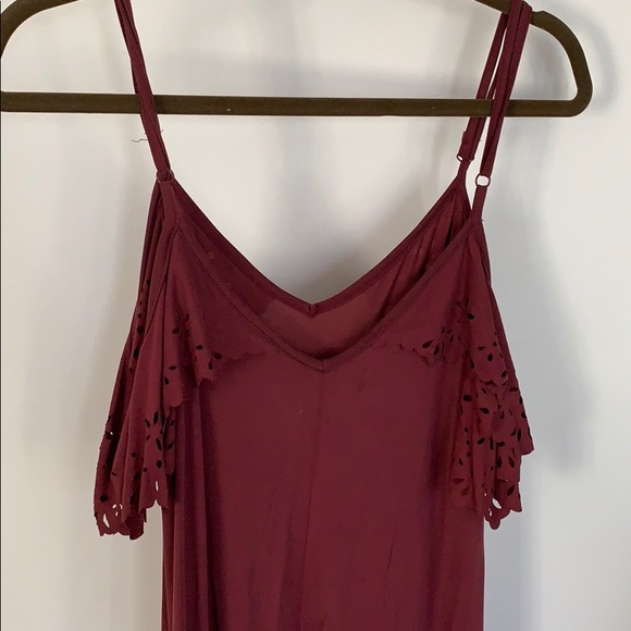 Cold shoulder dress - Picture 4 of 4